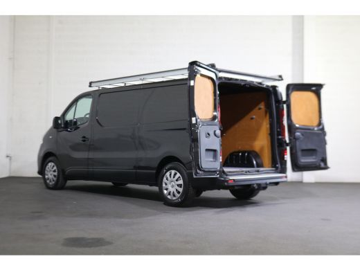 Renault Trafic 2.0 dCi 145pk L2 H1 Airco Imperiaal Trekhaak ActivLease financial lease