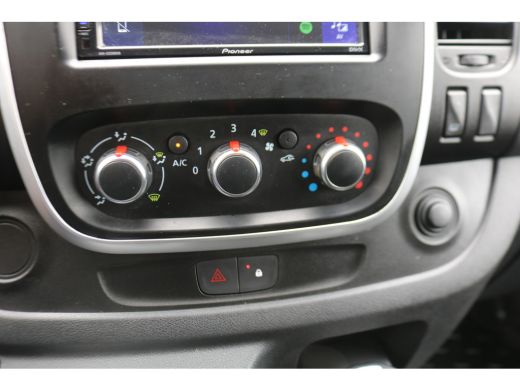 Renault Trafic 2.0 dCi 145pk L2 H1 Airco Imperiaal Trekhaak ActivLease financial lease