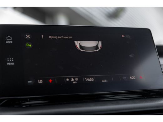 Skoda Octavia Combi 1.4 TSI iV PHEV Business Edition | 1500 kg trekgewicht! | Carplay | Cruise Control ActivLease financial lease