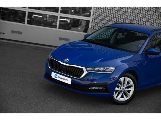 Skoda Octavia Combi 1.4 TSI iV PHEV Business Edition | 1500 kg trekgewicht! | Carplay | Cruise Control ActivLease financial lease