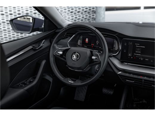 Skoda Octavia Combi 1.4 TSI iV PHEV Business Edition | 1500 kg trekgewicht! | Carplay | Cruise Control ActivLease financial lease