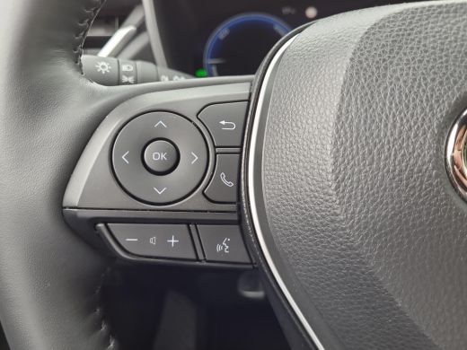 Toyota Corolla Cross Hybrid 140 Style + Premium Pack I | Elektr. klep | Blindspot | Apple CarPlay | Rijklaarprijs incl... ActivLease financial lease
