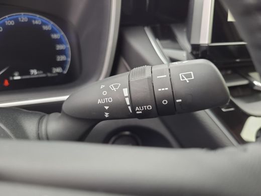 Toyota Corolla Cross Hybrid 140 Style + Premium Pack I | Elektr. klep | Blindspot | Apple CarPlay | Rijklaarprijs incl... ActivLease financial lease