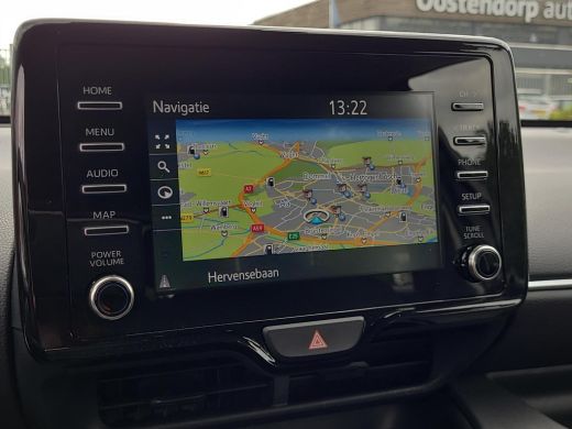 Toyota Yaris 1.5 Hybrid Active | Apple CarPlay | Navigatie | Parkeercamera | Rijklaarprijs incl. garantie | ActivLease financial lease