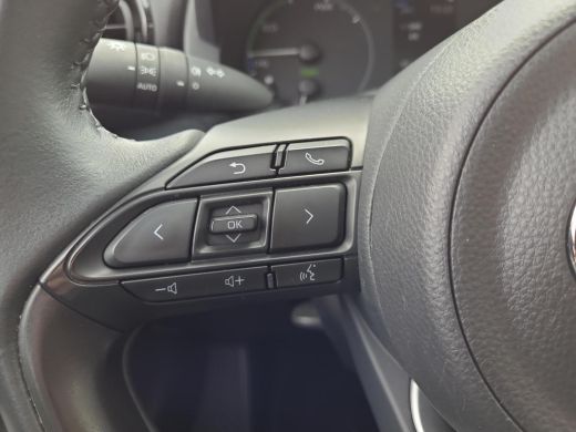 Toyota Yaris 1.5 Hybrid Active | Apple CarPlay | Navigatie | Parkeercamera | Rijklaarprijs incl. garantie | ActivLease financial lease