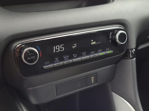 Toyota Yaris 1.5 Hybrid Active | Apple CarPlay | Navigatie | Parkeercamera | Rijklaarprijs incl. garantie | ActivLease financial lease