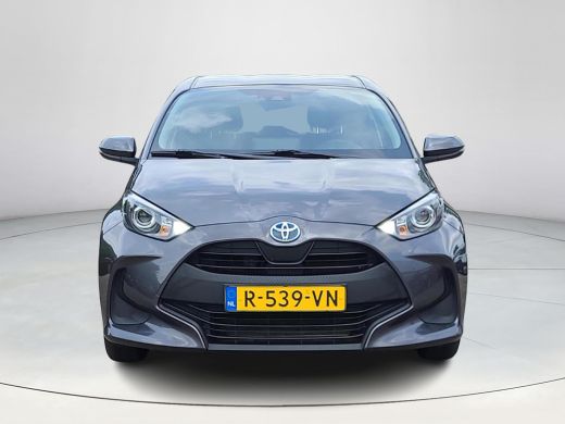 Toyota Yaris 1.5 Hybrid Active | Apple CarPlay | Navigatie | Parkeercamera | Rijklaarprijs incl. garantie | ActivLease financial lease