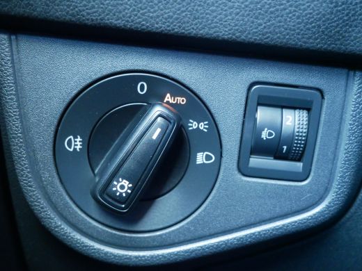 Volkswagen Polo 1.0 TSI Life Edition | Achteruitrijcamera | Parkeersensor achter | Voorstoelen verwarmd ActivLease financial lease