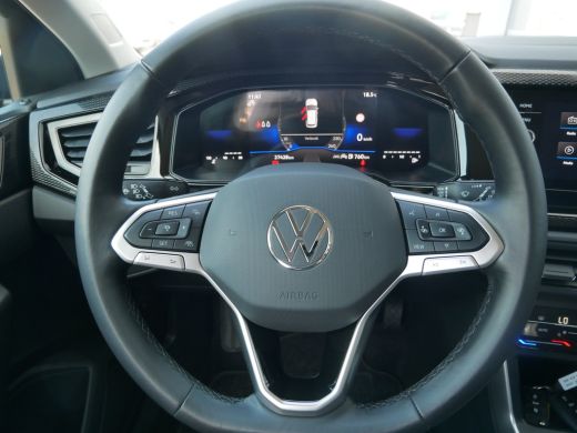 Volkswagen Polo 1.0 TSI Life Edition | Achteruitrijcamera | Parkeersensor achter | Voorstoelen verwarmd ActivLease financial lease
