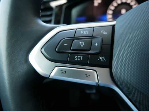 Volkswagen Polo 1.0 TSI Life Edition | Achteruitrijcamera | Parkeersensor achter | Voorstoelen verwarmd ActivLease financial lease
