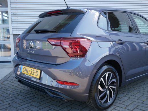 Volkswagen Polo 1.0 TSI Life Edition | Achteruitrijcamera | Parkeersensor achter | Voorstoelen verwarmd ActivLease financial lease