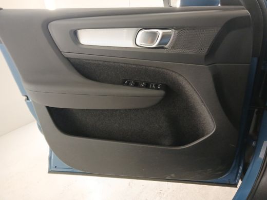 Volvo  XC40 1.5 T2 Core | Intellisafe | Camera | Facelift! | FjordBlue | MY23! ActivLease financial lease