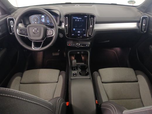Volvo  XC40 1.5 T2 Core | Intellisafe | Camera | Facelift! | FjordBlue | MY23! ActivLease financial lease