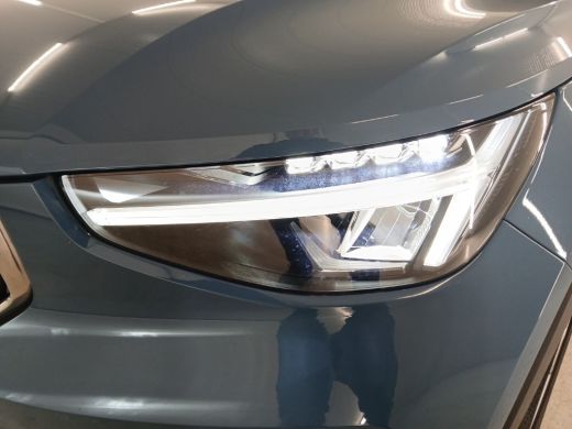 Volvo  XC40 1.5 T2 Core | Intellisafe | Camera | Facelift! | FjordBlue | MY23! ActivLease financial lease