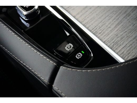 Volvo  XC90 T8 455PK Ultimate Dark | Luchtvering | Trekhaak | Massage/Ventilatie | 360° | BW Audio | 21'' ActivLease financial lease