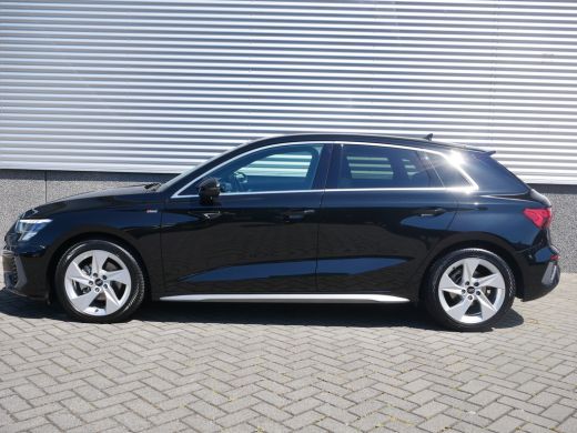 Audi A3 Sportback 30 TFSI S edition ActivLease financial lease