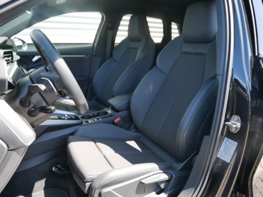 Audi A3 Sportback 30 TFSI S edition ActivLease financial lease