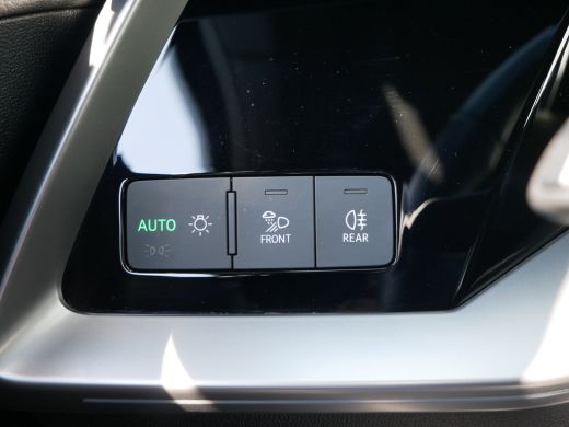 Audi A3 Sportback 30 TFSI S edition ActivLease financial lease