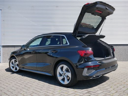 Audi A3 Sportback 30 TFSI S edition ActivLease financial lease