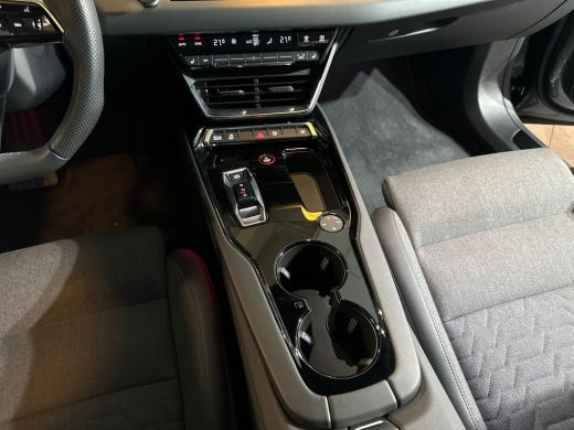 Audi e-tron GT Competition e-tron GT 476pk 95Kwh Sportback Elektr. aandrijving quattro | Assistentiepakket Tour ... ActivLease financial lease