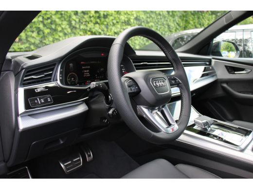 Audi Q8 60 TFSIe quattro S Competition | DEALER OH! | FULL OPTION! | PANODAK | 360 CAMERA | MEMORY SEATS ... ActivLease financial lease