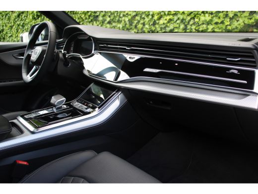 Audi Q8 60 TFSIe quattro S Competition | DEALER OH! | FULL OPTION! | PANODAK | 360 CAMERA | MEMORY SEATS ... ActivLease financial lease