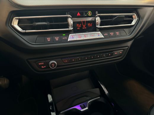BMW 1-serie 118i Executive Edition ActivLease financial lease