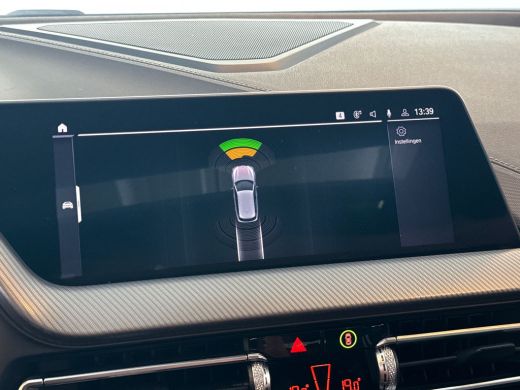 BMW 1-serie 118i Executive Edition ActivLease financial lease