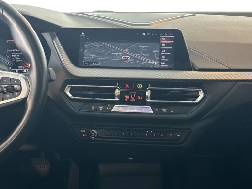 BMW 1-serie 118i Executive Edition ActivLease financial lease