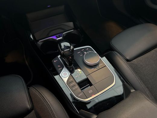BMW 1-serie 118i Executive Edition ActivLease financial lease