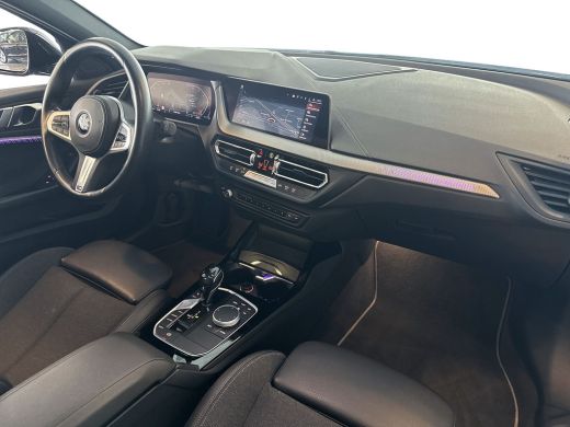 BMW 1-serie 118i Executive Edition ActivLease financial lease