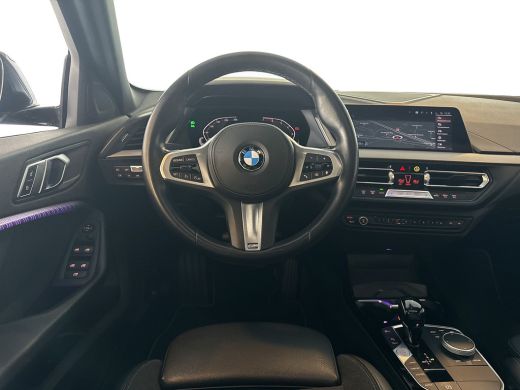 BMW 1-serie 118i Executive Edition ActivLease financial lease