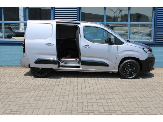 Citroën Berlingo 1.5 BlueHDi 130 PK AUTOMAAT 4,9% FINANCIAL LEASE | DEMO VOORDEEL | TREKHAAK | VEEL OPTIES! ActivLease financial lease