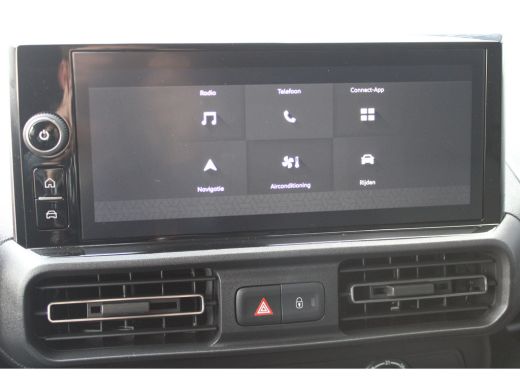 Citroën Berlingo 1.5 BlueHDi 130 PK AUTOMAAT 4,9% FINANCIAL LEASE | DEMO VOORDEEL | TREKHAAK | VEEL OPTIES! ActivLease financial lease
