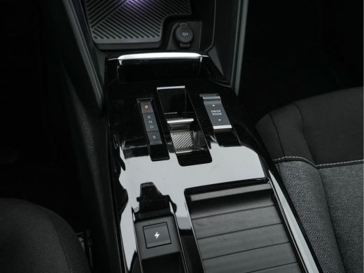 Citroën Ë-C4 Feel 50 kWh [ 3-Fase ] (INCL-BTW) *FULL-LED | DIGI-COCKPIT | CARPLAY | MICROFIBRE-COMFORT-SEATS |... ActivLease financial lease