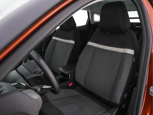 Citroën Ë-C4 Feel 50 kWh [ 3-Fase ] (INCL-BTW) *FULL-LED | DIGI-COCKPIT | CARPLAY | MICROFIBRE-COMFORT-SEATS |... ActivLease financial lease