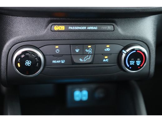 Ford Focus 1.0 EcoBoost Hybrid Trend Edition Business | Navi | Camera | Airco | Cruise | Parkeersensoren | D... ActivLease financial lease