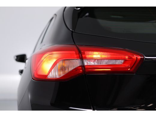 Ford Focus 1.0 EcoBoost Hybrid Trend Edition Business | Navi | Camera | Airco | Cruise | Parkeersensoren | D... ActivLease financial lease