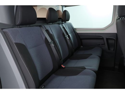 Opel Vivaro 1.6 CDTI L2H1 DC Sport EcoFlex | Dealer Onderhouden! | Navi | Trekhaak | Camera | Parkeersensoren... ActivLease financial lease