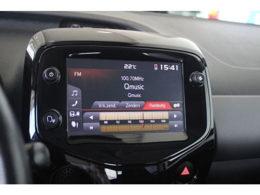Peugeot 108 1.0 e-VTi 72-PK Allure CAMERA | CLIMATE CONTROL | CARPLAY | LMV ActivLease financial lease