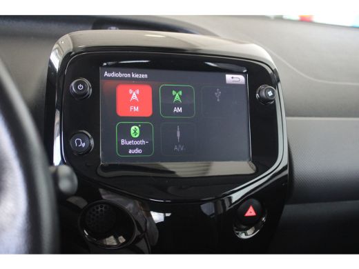 Peugeot 108 1.0 e-VTi 72-PK Allure CAMERA | CLIMATE CONTROL | CARPLAY | LMV ActivLease financial lease