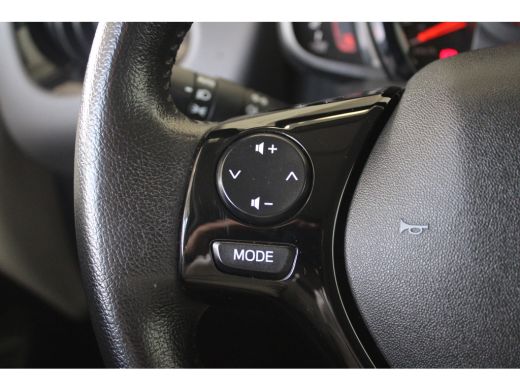 Peugeot 108 1.0 e-VTi 72-PK Allure CAMERA | CLIMATE CONTROL | CARPLAY | LMV ActivLease financial lease