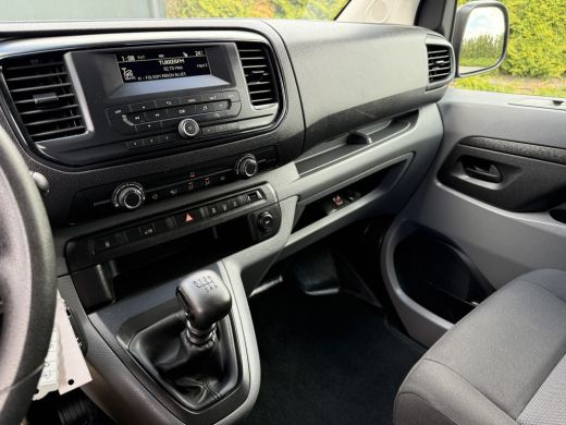 Peugeot Expert 1.5 BlueHDI 102 PK / L2H1 / TREKHAAK / AIRCO / CRUISE / BLUETOOTH / ORIG. NL ActivLease financial lease
