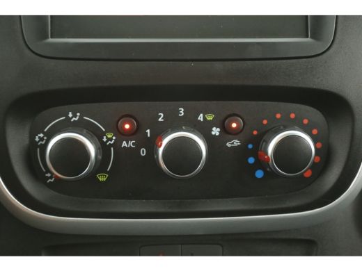 Renault Trafic 1.6 dCi T29 L1H1 Airco Cruise Navigatie LED PDC 3 Persoons Elektrpakket ActivLease financial lease
