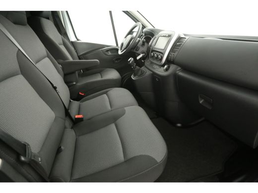 Renault Trafic 1.6 dCi T29 L1H1 Airco Cruise Navigatie LED PDC 3 Persoons Elektrpakket ActivLease financial lease