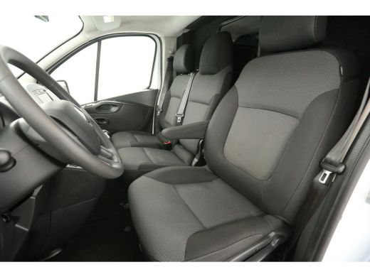 Renault Trafic 1.6 dCi T29 L1H1 Airco Cruise Navigatie LED PDC 3 Persoons Elektrpakket ActivLease financial lease
