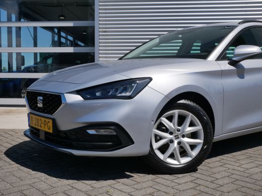 Seat Leon Sportstourer 1.0 TSI Style Business Intense | Achteruitrijcamera | Airco (automatisch) | Apple Carplay/Android... ActivLease financial lease