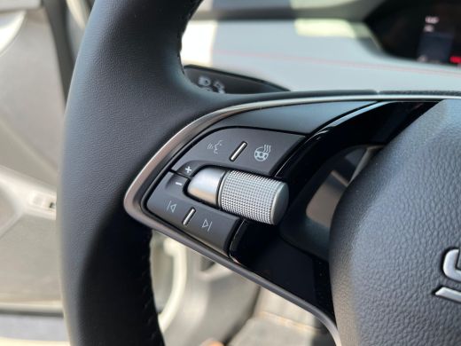 Skoda Elroq 85 Business Edition | Trekhaak | Verwarmbare voorruit | ACC | Travel Assist | Apple Carplay | Cam... ActivLease financial lease