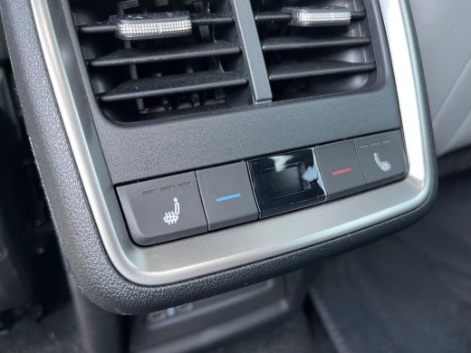 Skoda Elroq 85 Business Edition | Trekhaak | Verwarmbare voorruit | ACC | Travel Assist | Apple Carplay | Cam... ActivLease financial lease