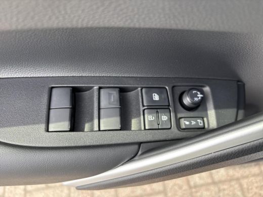 Toyota Corolla Cross Hybrid 140 Style Private lease vanaf €382,- p.m.! ActivLease financial lease